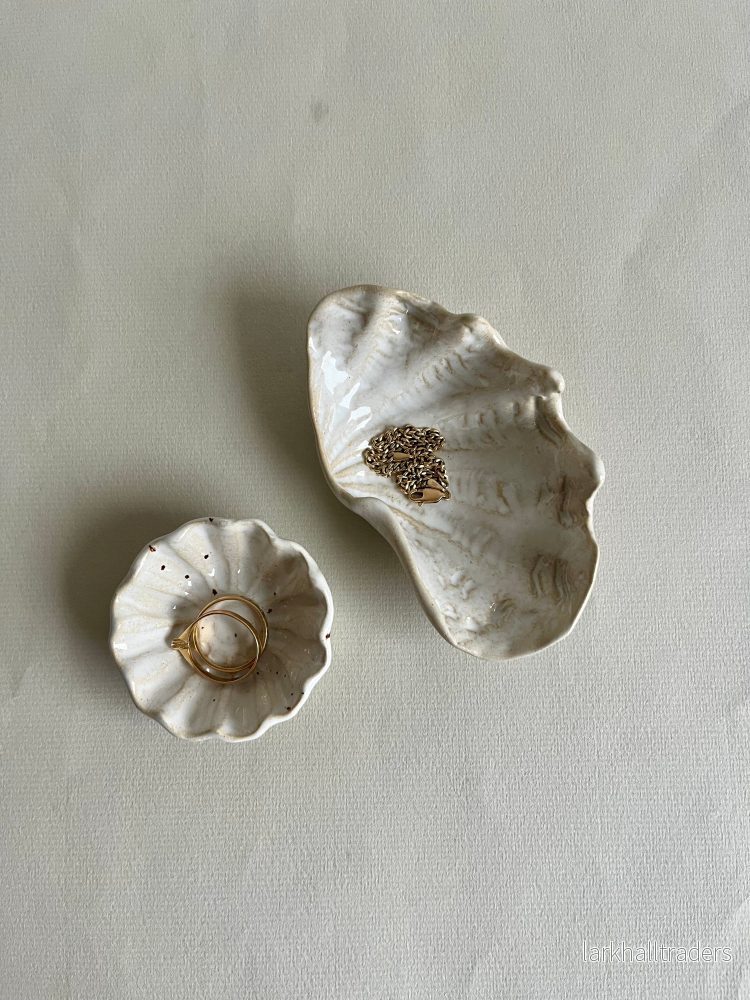 Small bowls (pair of two) – White