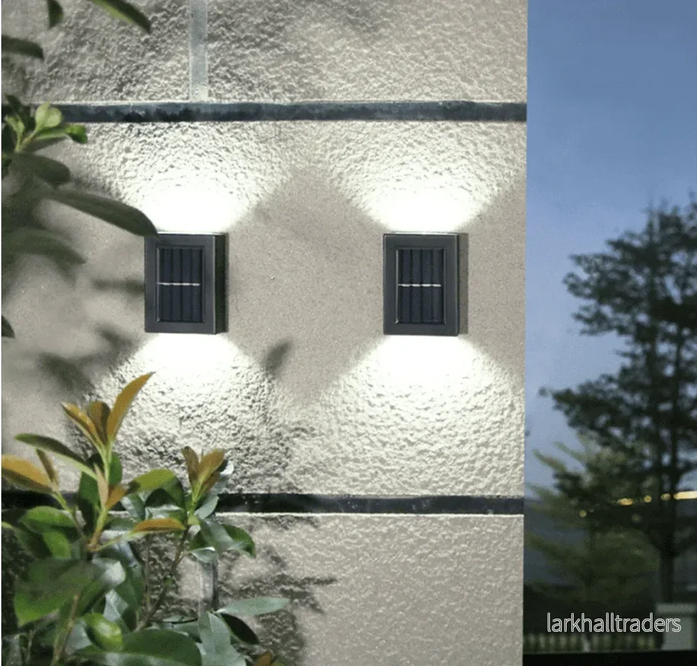 LED solcell Vägglampa (up-downlight), 2 stycken i rostfritt stål eller svart LED solcell Vägglampa (up-downlight), 2 stycken i rostfritt stål eller svart