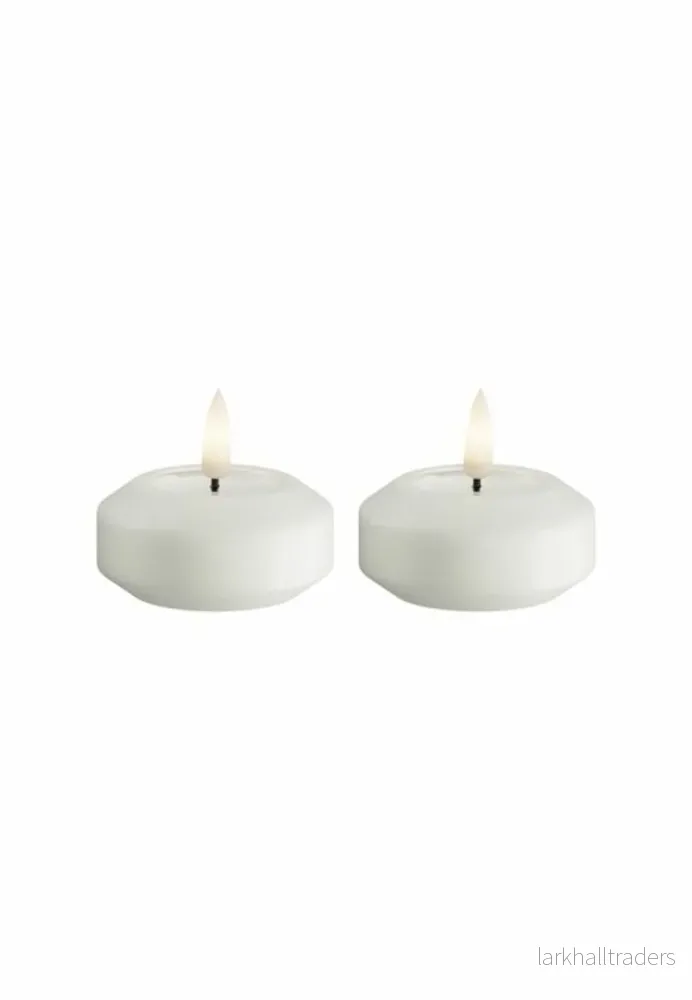 Flytande LED 2-Pack Värmeljus 6,1 cm Flytande LED 2-Pack Värmeljus 6,1 cm