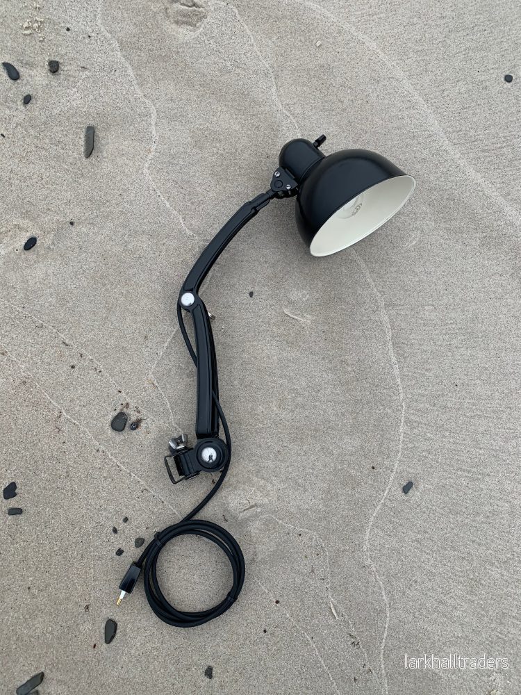 Kaiser Idell 6716 vägglampa – Svart Kaiser Idell 6716 vägglampa – Svart