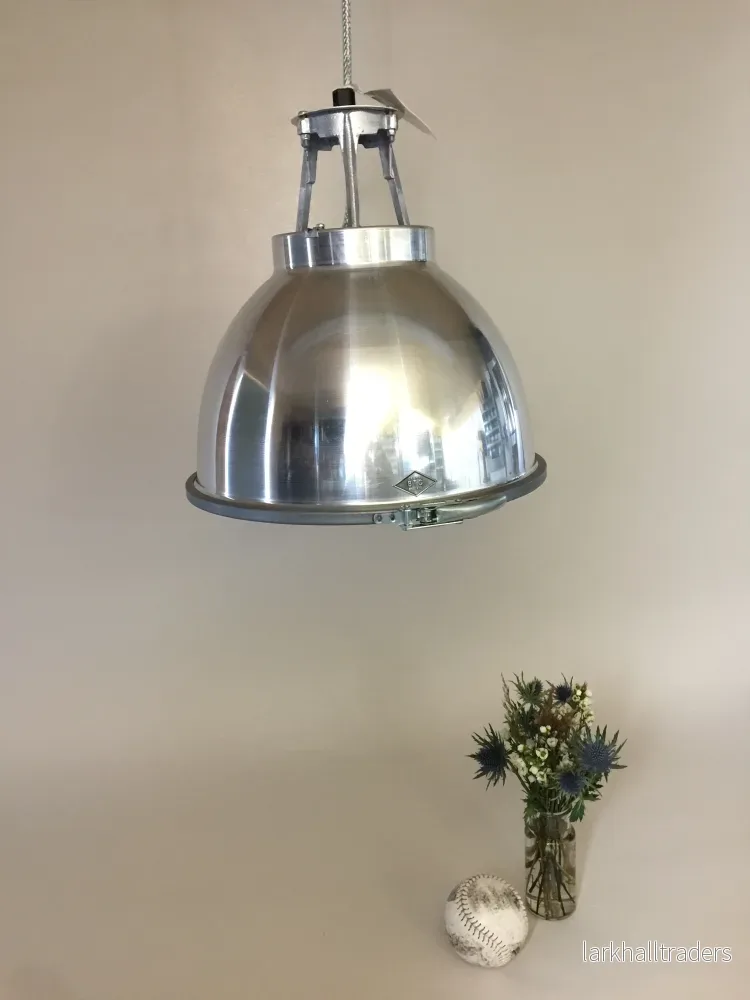 Original BTC lampa - Titan med sandblästrat glas - Bild 2