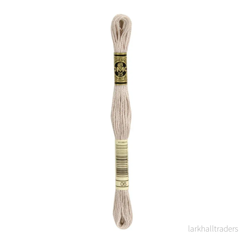 Broderigarn DMC Mouliné – 0006 Sand Broderigarn DMC Mouliné – 0006 Sand