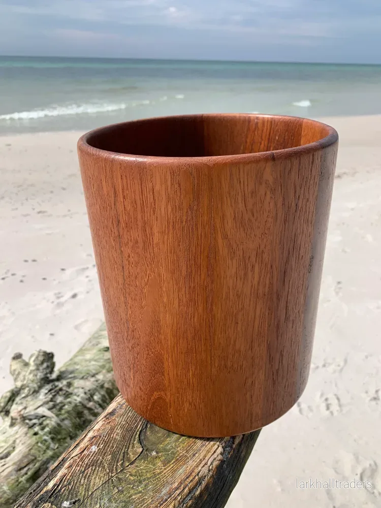 Papperskorg i teak Papperskorg i teak