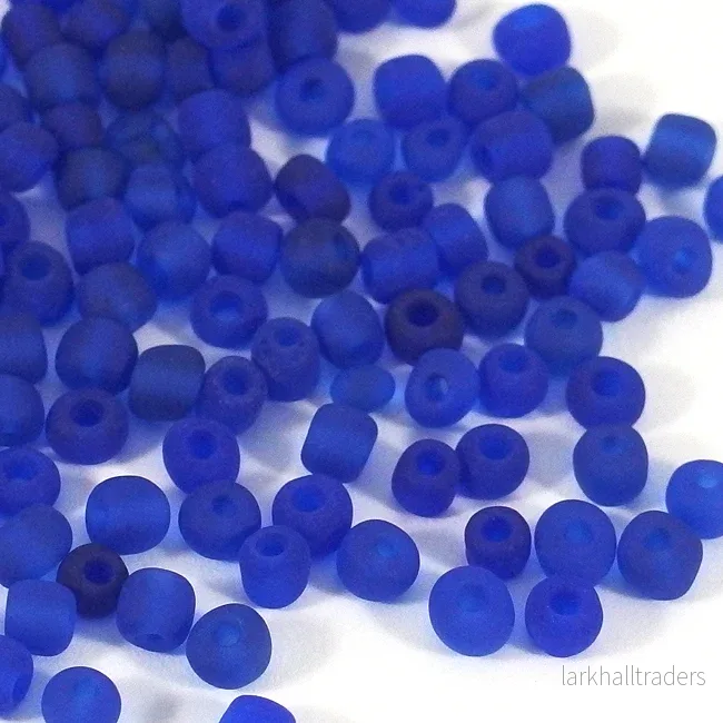 Seed Beads, 4mm, frostad-transparent marinblå, 30g Seed Beads, 4mm, frostad-transparent marinblå, 30g