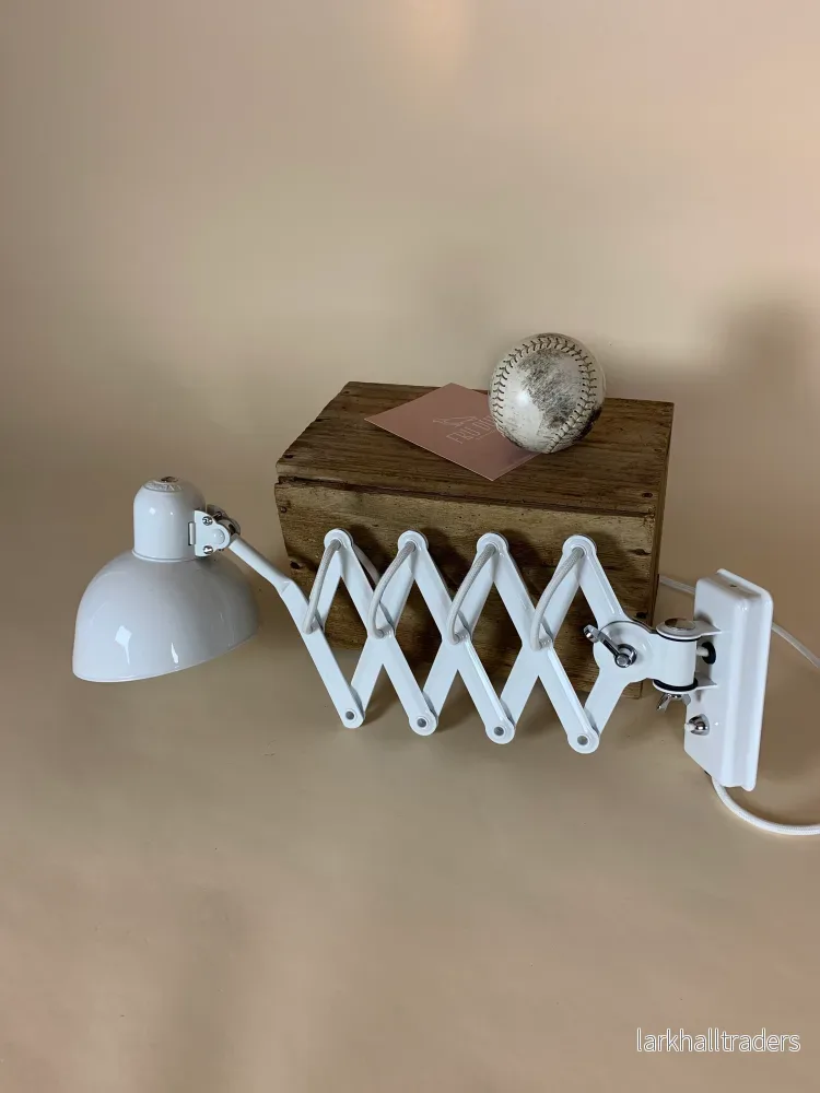 Kaiser Idell saxlampa – Vit Kaiser Idell saxlampa – Vit