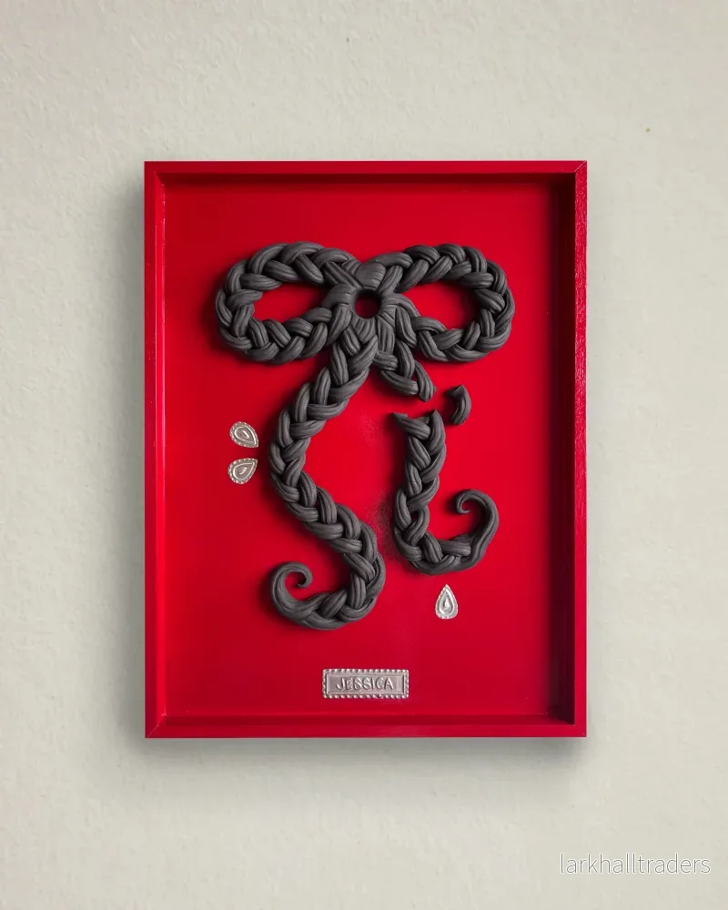 Ties That Bind, Keramik och Träskulptur