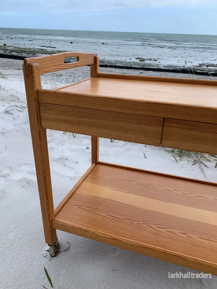Bord eller barvogn med hjul - Bild 2