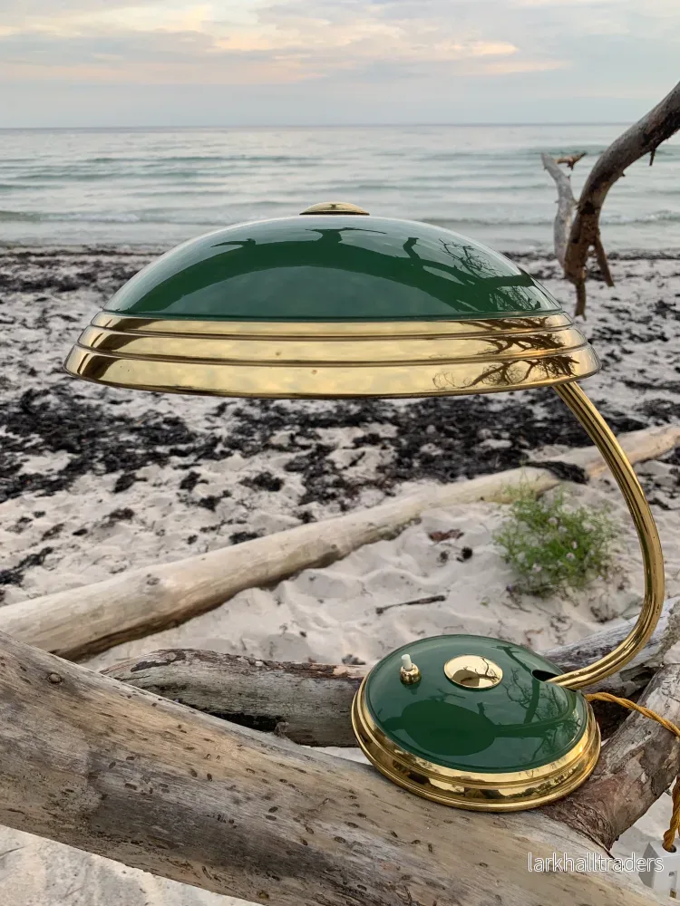 Helo lampa – Grön och mässing Helo lampa – Grön och mässing