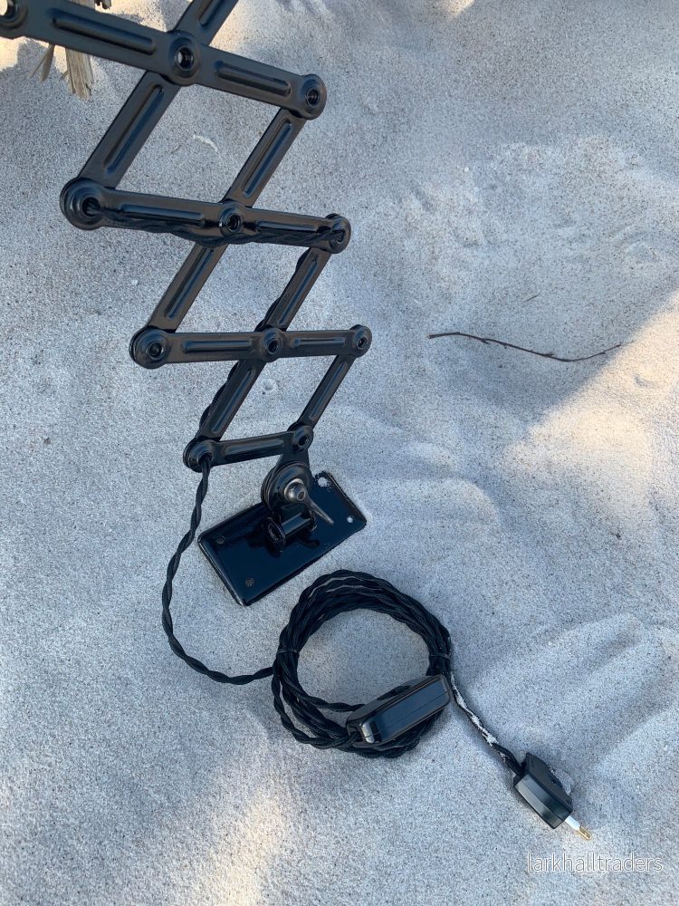 Kaiser Idell 6582 - svart saxlampa - Bild 3