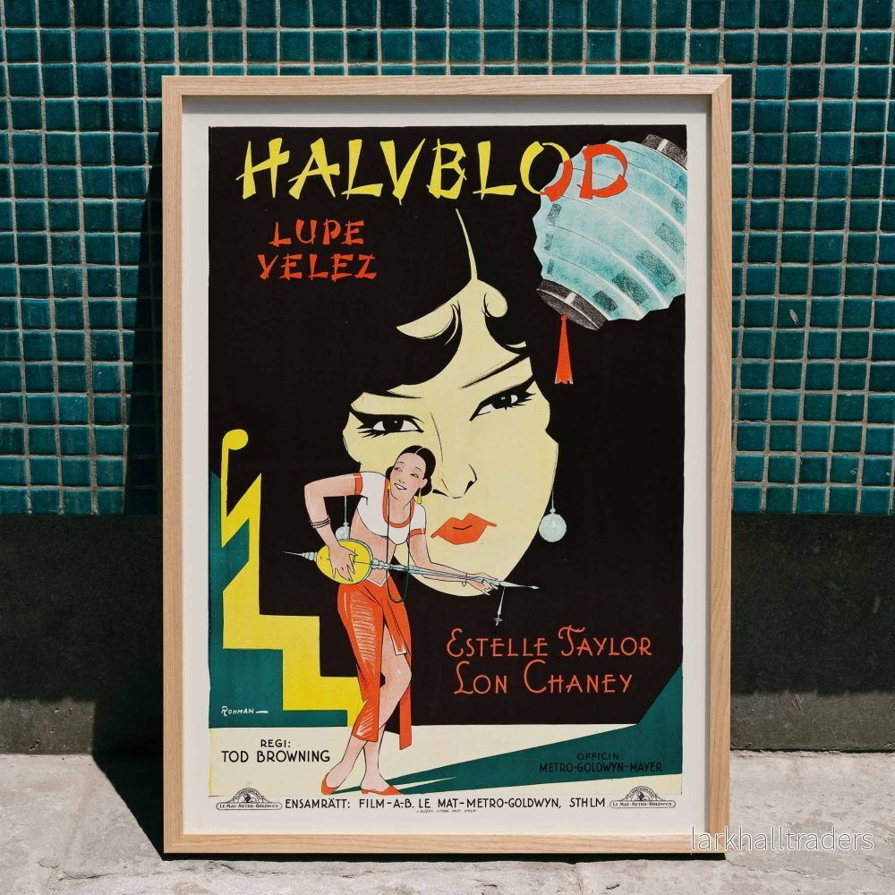 Där öst är öst Poster