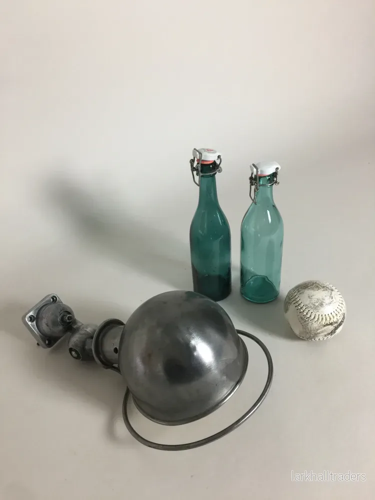 Jieldé lampa