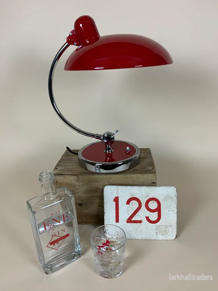 Kaiser Idell 6631 – Röd Kaiser Idell 6631 – Röd