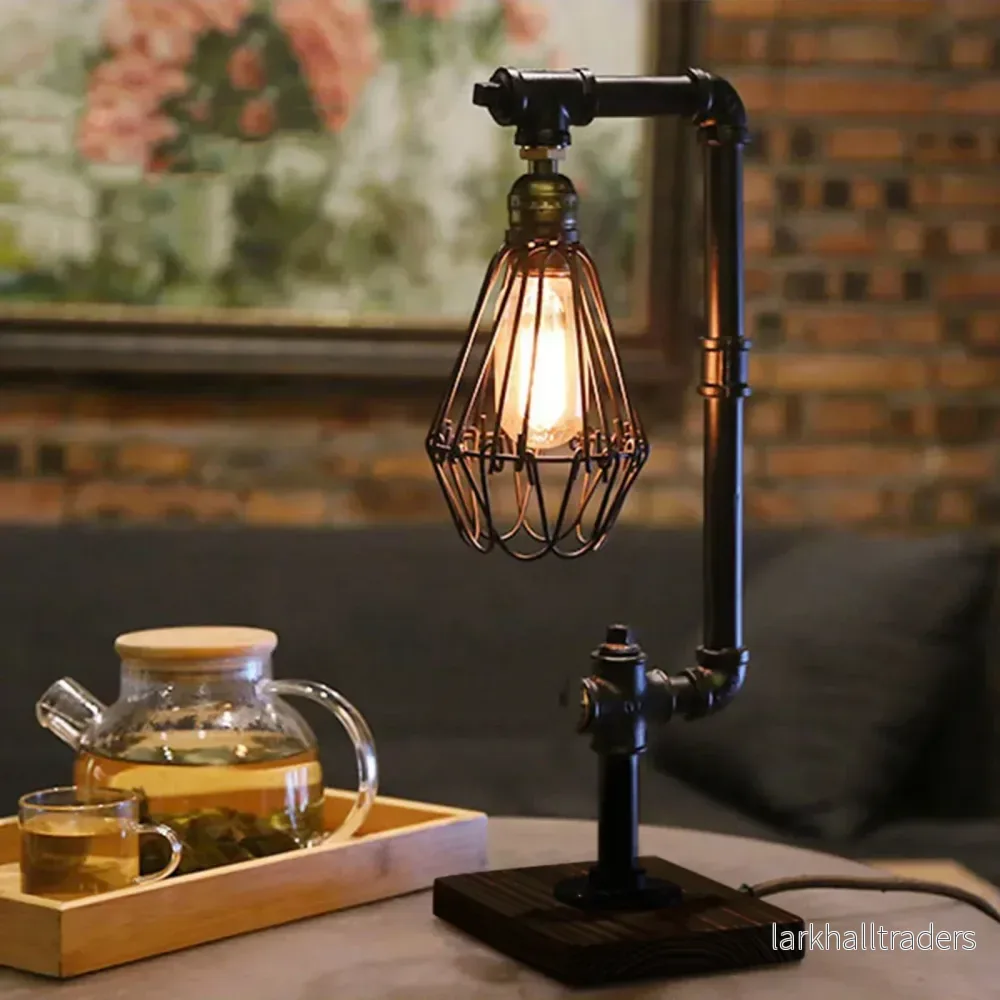 RetroLume – Metallbordslampa i svart med vintagedesign och gediget hantverk RetroLume – Metallbordslampa i svart med vintagedesign och gediget hantverk