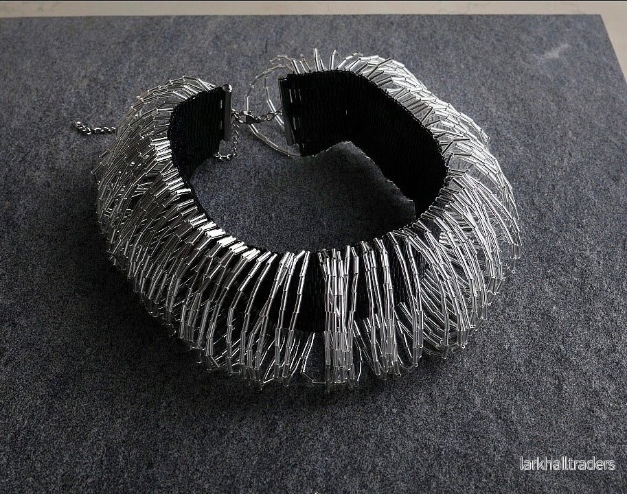Midnight Halo Halsband