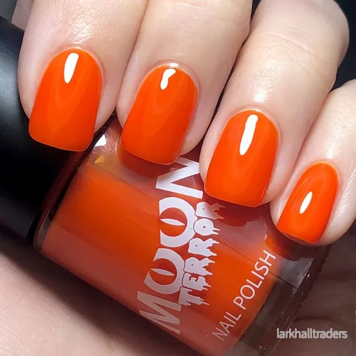 Moon terror nagellack, orange 14 ml Moon terror nagellack, orange 14 ml
