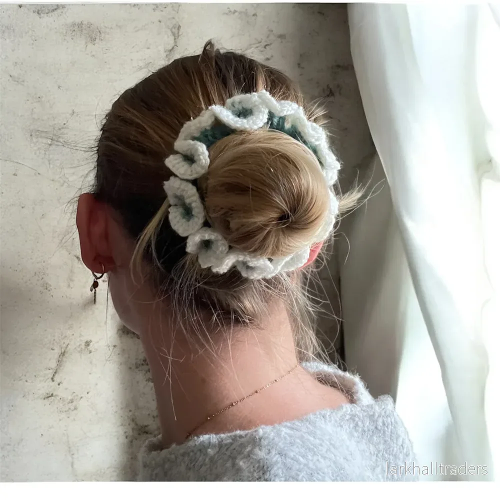 Vit och Blå Scrunchie Vit och Blå Scrunchie