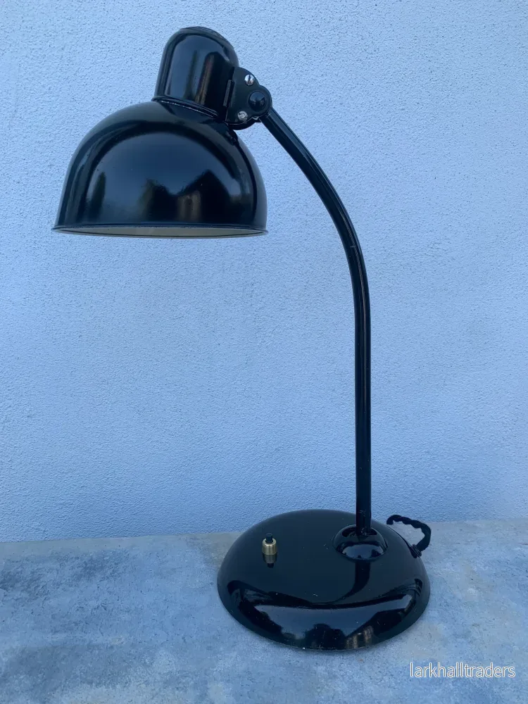 Kaiser Idell 6556 – Original svart Kaiser Idell 6556 – Original svart