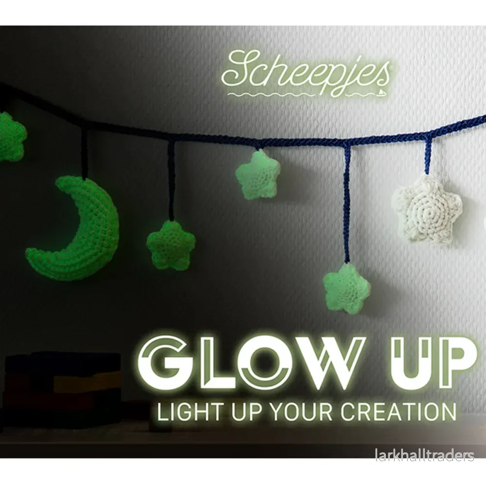 Scheepjes Glow Up 50g – Luminescent White 1001 - Bild 3