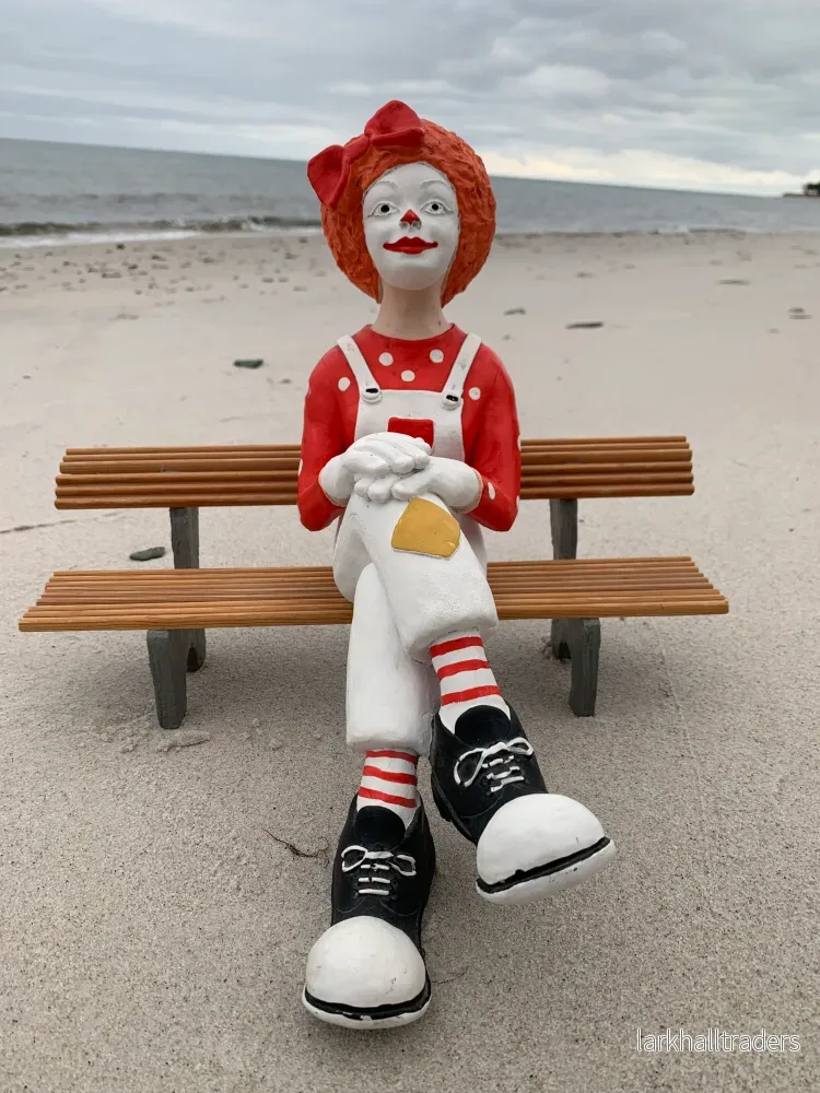 Clown på bänk - Bild 2