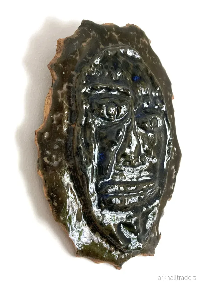 Original keramik väggskulptur: 'The all-knowing 2' - Bild 2