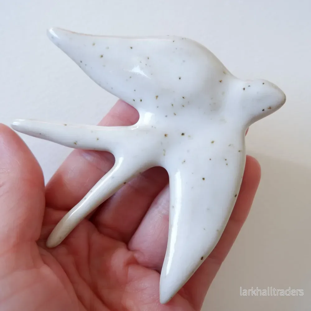 Swallow no.26 / väggskulptur