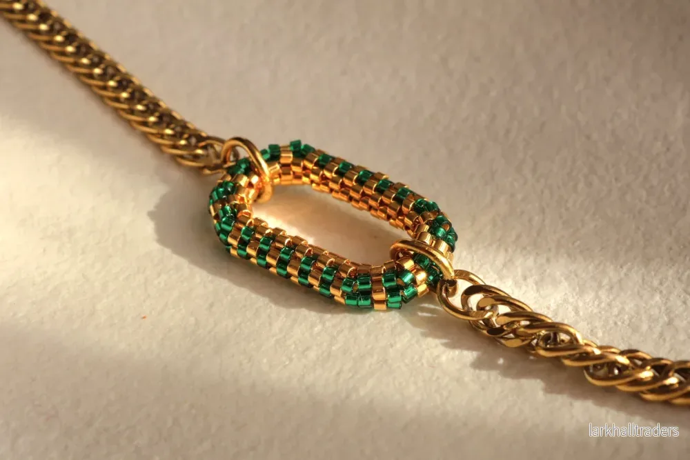 “Emerald Harmony” Handgjord Guld & Miyuki Pärl Armband - Bild 2
