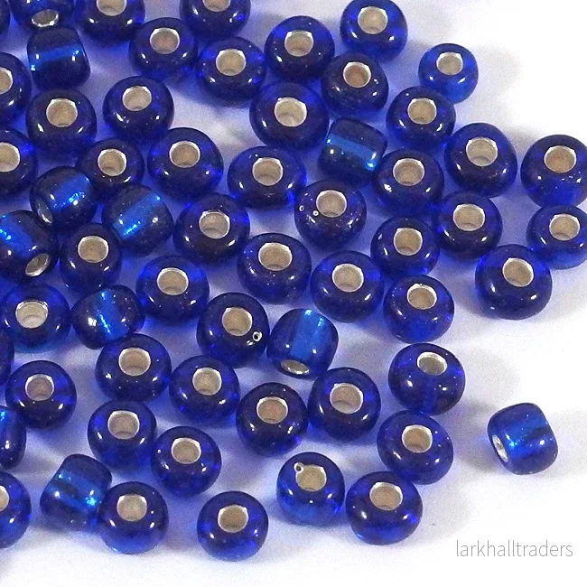 Seed Beads, 4mm, silverlined marinblå, 30g