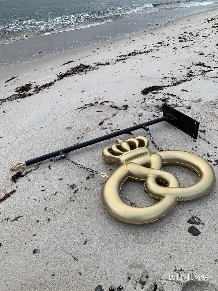 Kringla med skylthängare Kringla med skylthängare