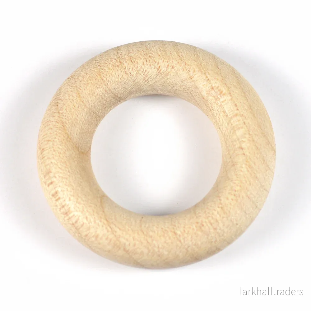Liten träring utan hål, obehandlad Liten träring utan hål, obehandlad