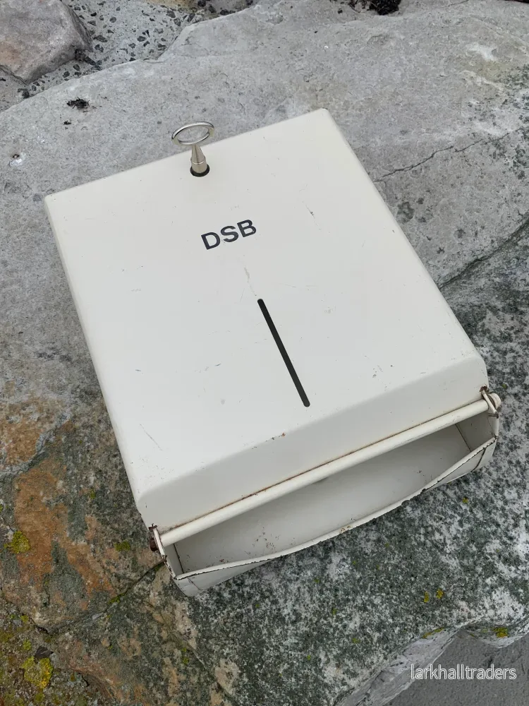 DSB pappersdispenser