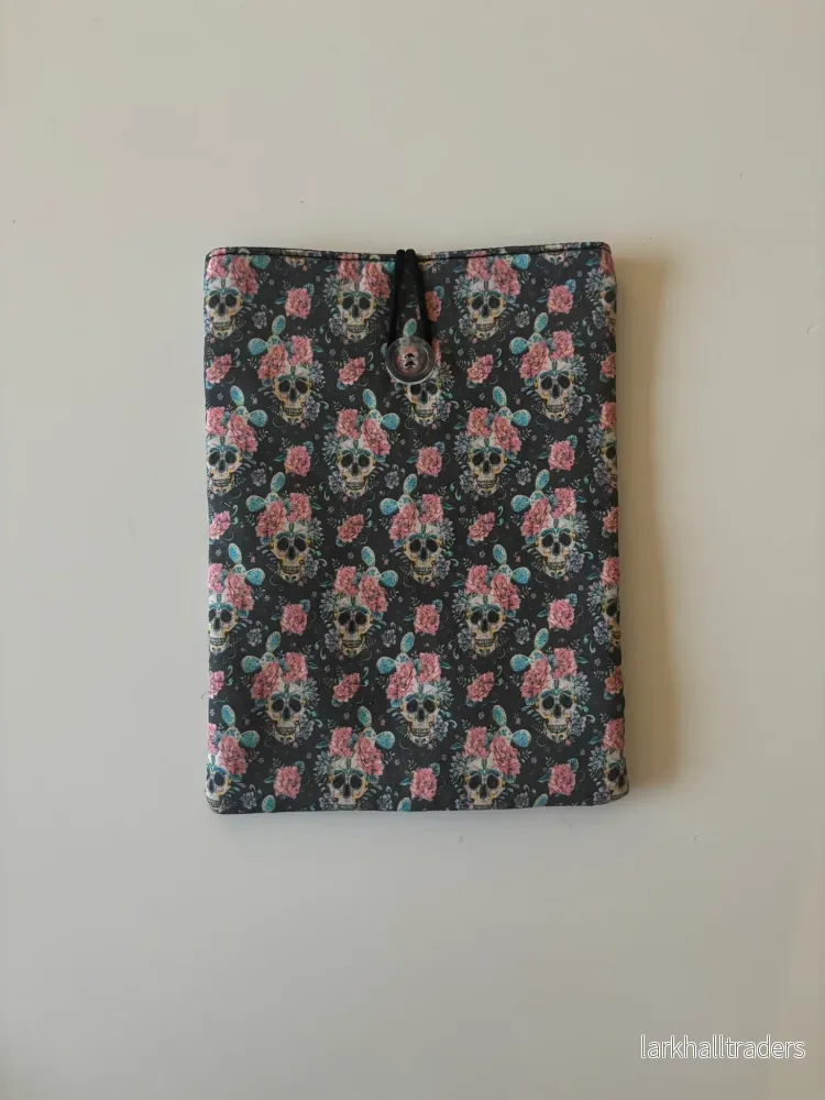 Book Sleeve Grey Skull - Bild 2
