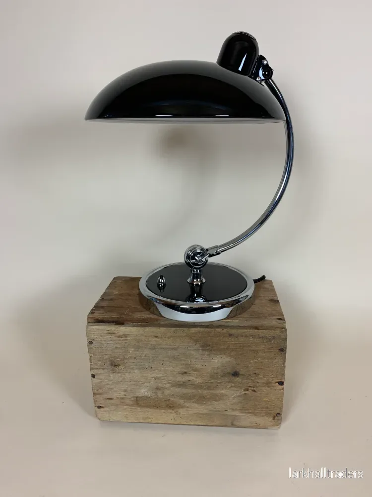 Kaiser Idell bordslampa