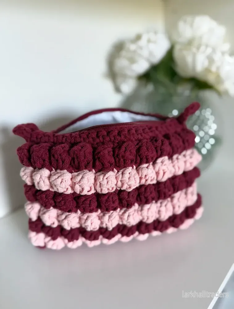 Virkad bubblig necessär, röd/Rosa - Mellan storlek