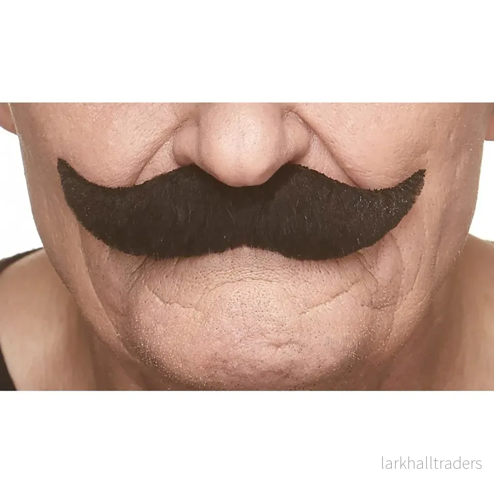 Mustasch, captain svart Mustasch, captain svart