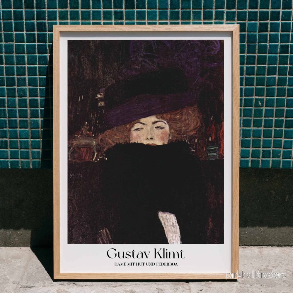 Kvinna med hatt och fjäderboa Poster