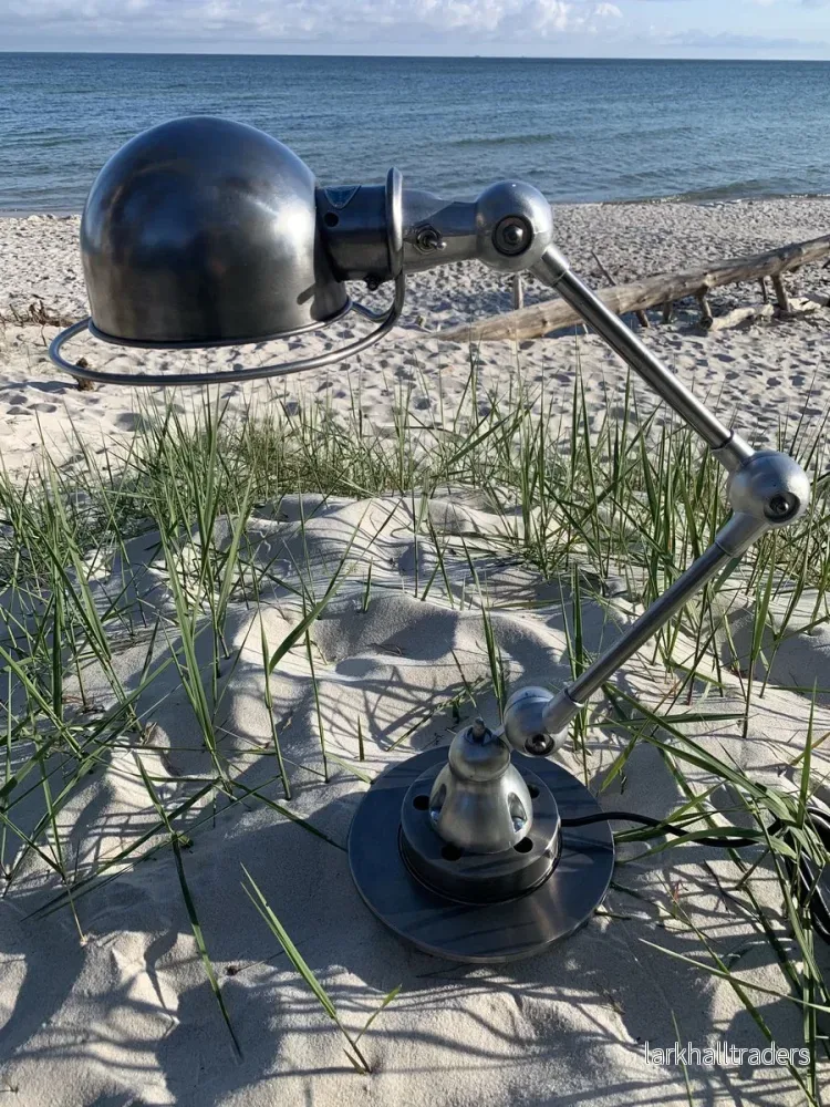 Jieldé bords-/vägglampa med två armar Jieldé bords-/vägglampa med två armar