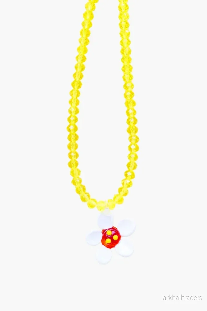 Vit Blomma & Gula Pärlor Halsband Vit Blomma & Gula Pärlor Halsband