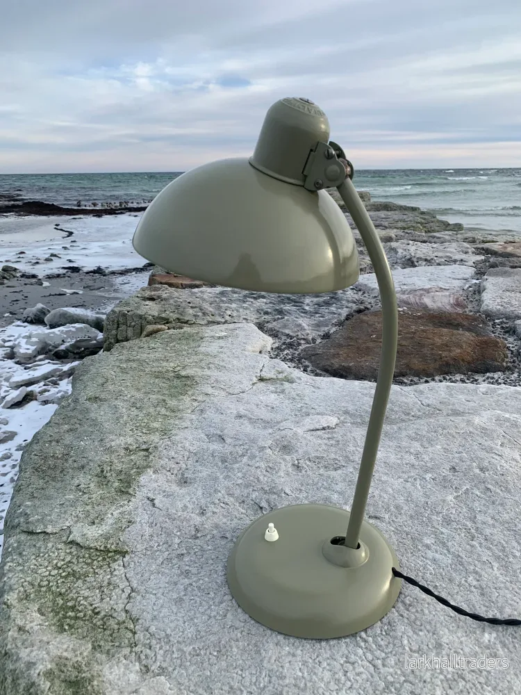 Kaiser Idell 6556 – Grön Kaiser Idell 6556 – Grön
