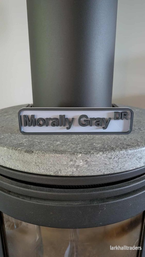 Skylt – Morally Gray Skylt – Morally Gray