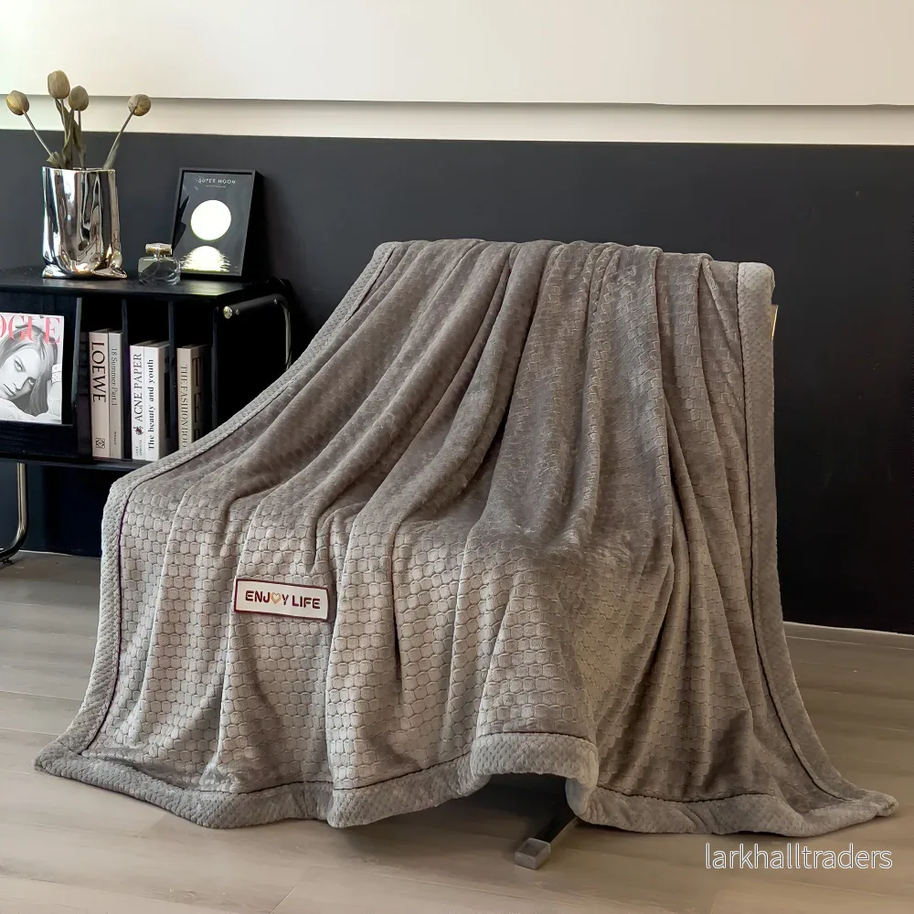VelvetNord CozyThrow – Lyxig Ultra-Mjuk Plyschfilt för Helårsbruk - Bild 3
