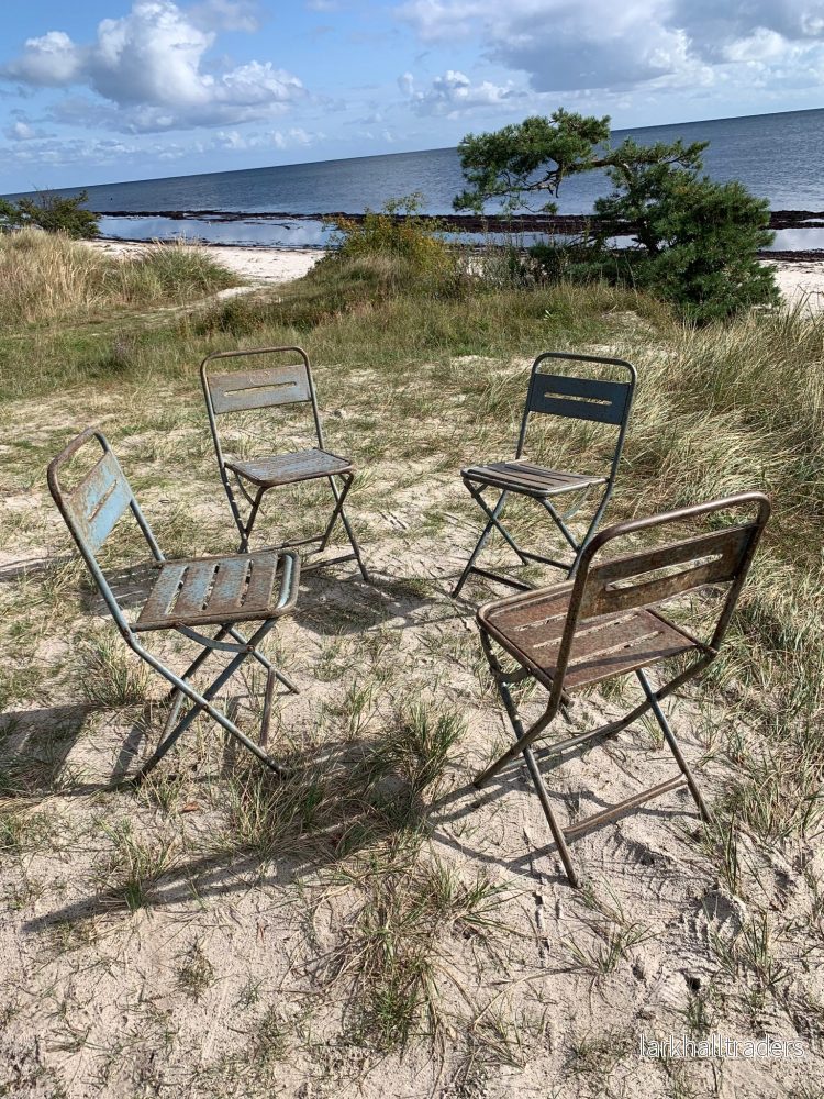 Raw fällstol med patina - priset är pr PCS.