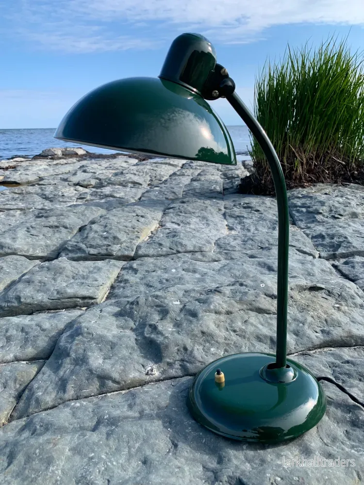Kaiser Idell 6556 – Grön Kaiser Idell 6556 – Grön