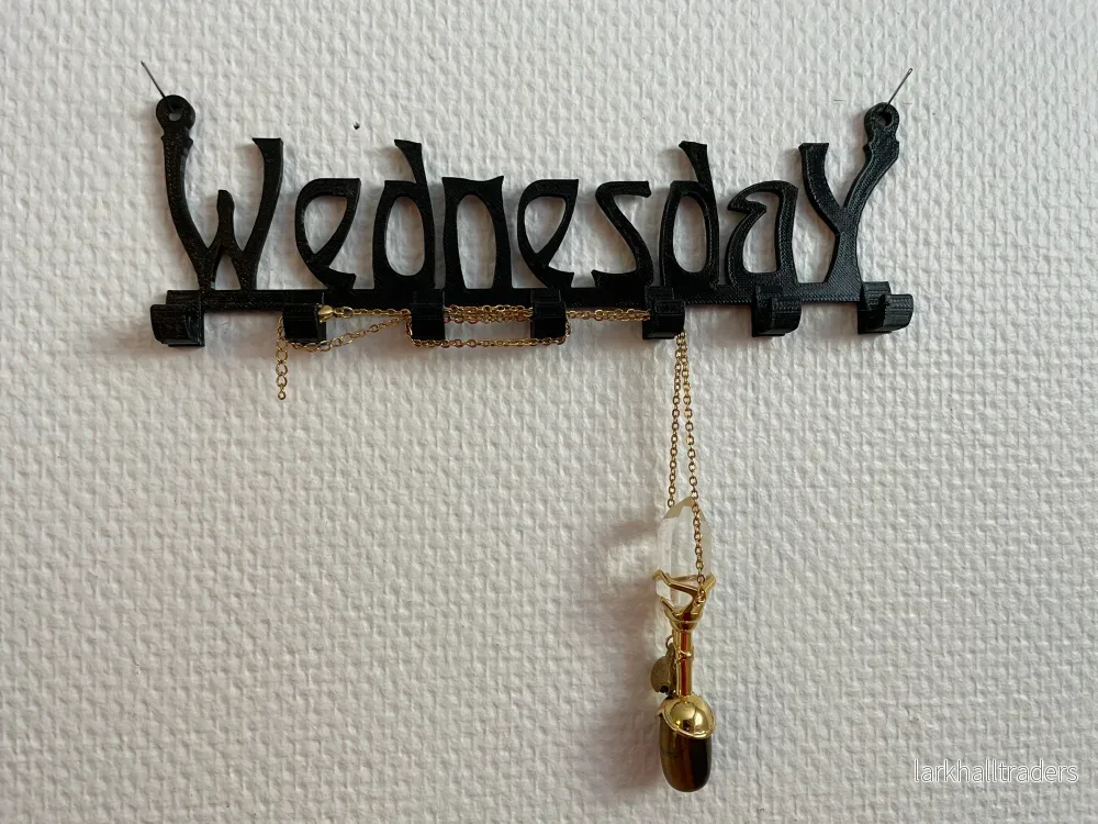 Nyckelkrok med ”Wednesday”-text - 7 krokar - Bild 3