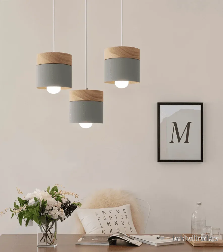 Cylinder Chic – Pendellampa i Metall och Varmt Trä - Bild 3