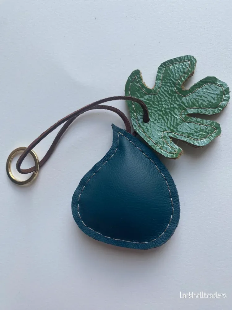 Nyckelring, väskberlock fig i italienskt läder Nyckelring, väskberlock fig i italienskt läder