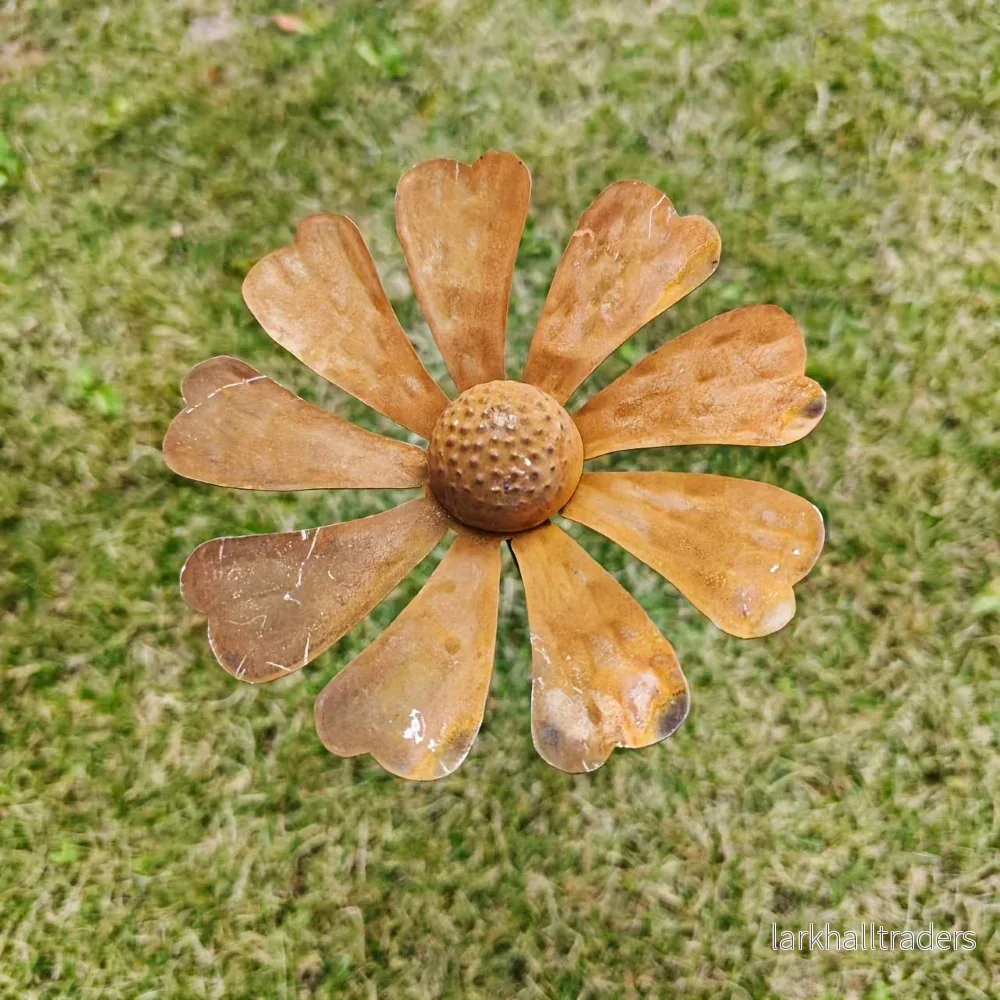 Rustik trädgårdspåle i metall med kamomillblomma 65 cm - Bild 2