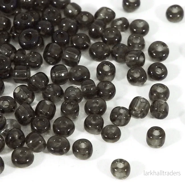 Seed Beads, 4mm, transparent svart Seed Beads, 4mm, transparent svart
