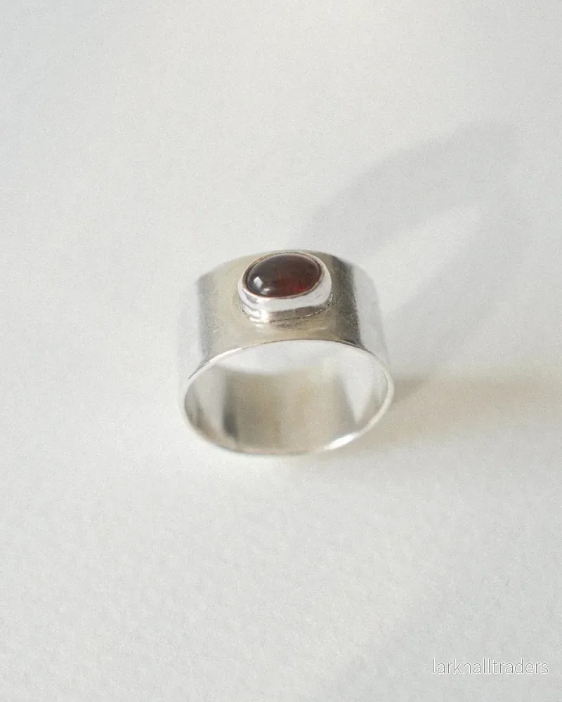 Garnet Ring Sterlingsilver Garnet Ring Sterlingsilver