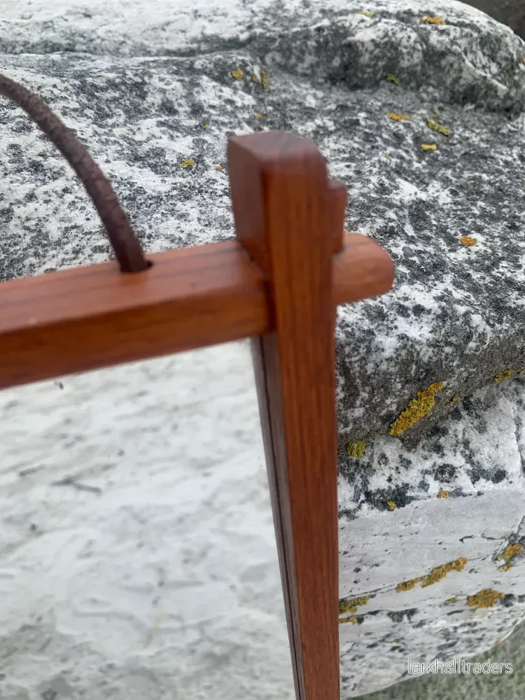 Spegel med läckra detaljer - Bild 3