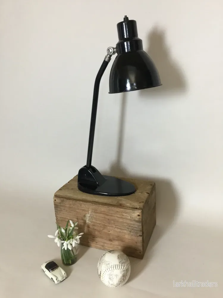 Fin gammal industriell vintage Jacobus lampa Fin gammal industriell vintage Jacobus lampa